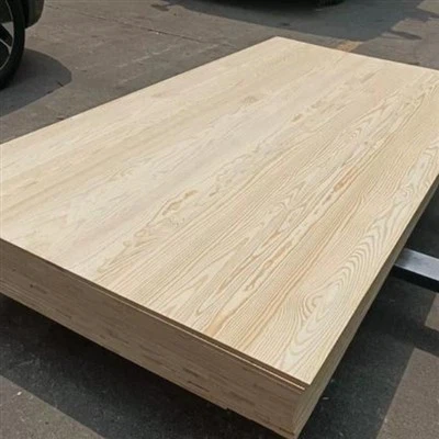 Права дъска за снаждане от камфоров бор